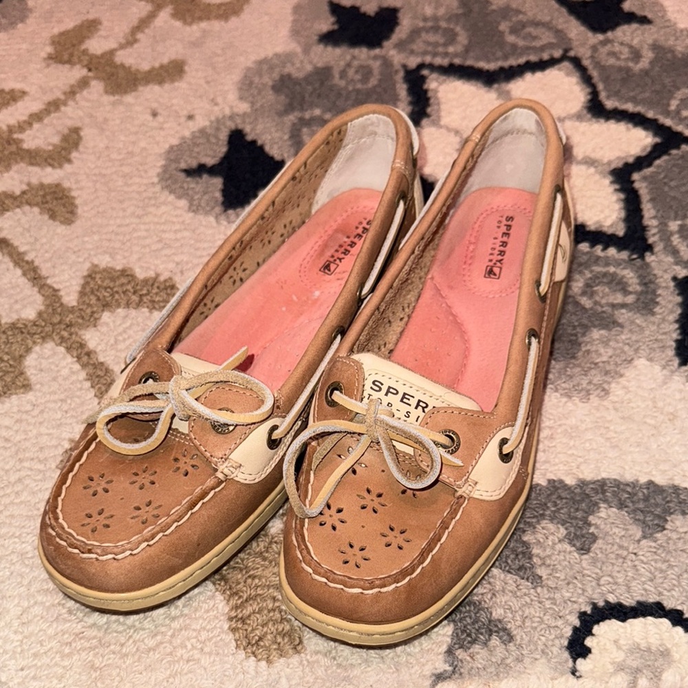 Sperry Women's Tan Boat Shoes